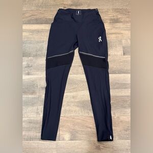 On Cloud Women's Long Tights Full Length Light Compression Running Black Size S